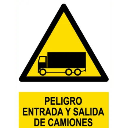 Señal / Cartel de Peligro. Entrada y salida de camiones