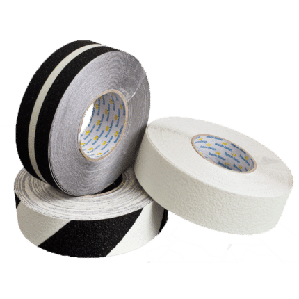 Cinta antideslizante abrasiva. Fotoluminiscente